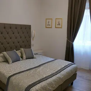 https://elisa-guest-house.it-tuscanyhotel.com