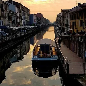 The Boheme Vintage Junior ---- Cozy & Quiet & Comfortable With Private Bathroom & Fully Equipped Kitchenette & Cozy Balcony - Lift To 4th Floor - Metro' -green Subway Porta Genova Milán